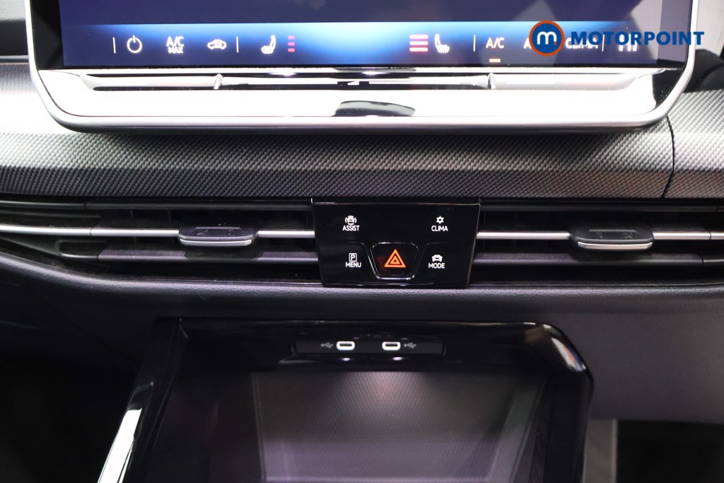 Volkswagen Golf Black Edition Automatic Petrol Hatchback - Stock Number (1672680) - 10th supplementary image