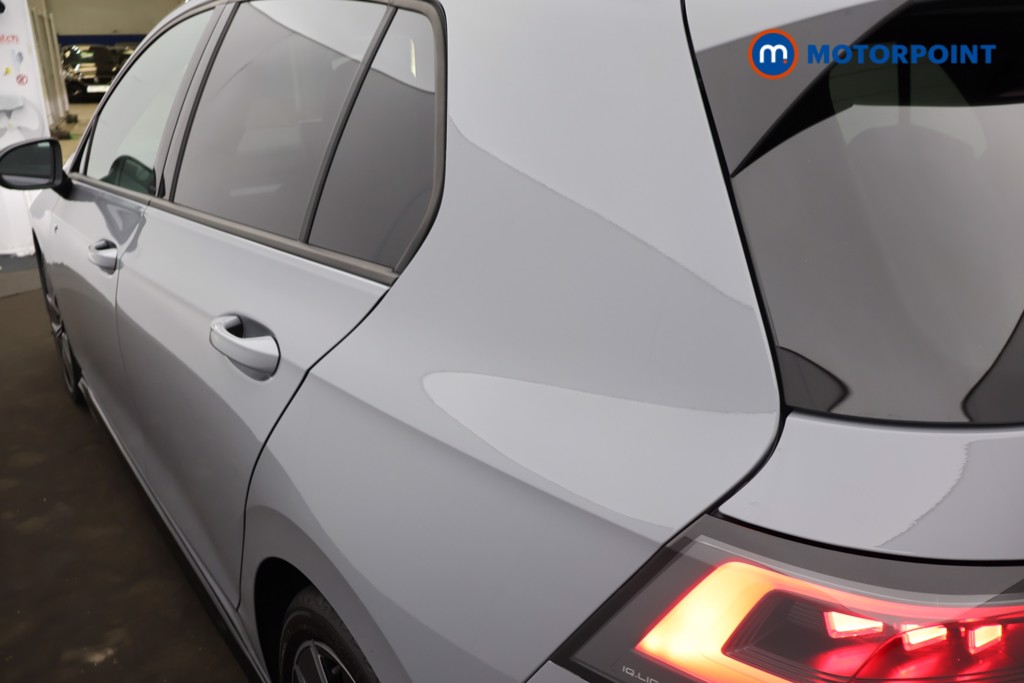 Volkswagen Golf Black Edition Automatic Petrol Hatchback - Stock Number (1672680) - 32nd supplementary image