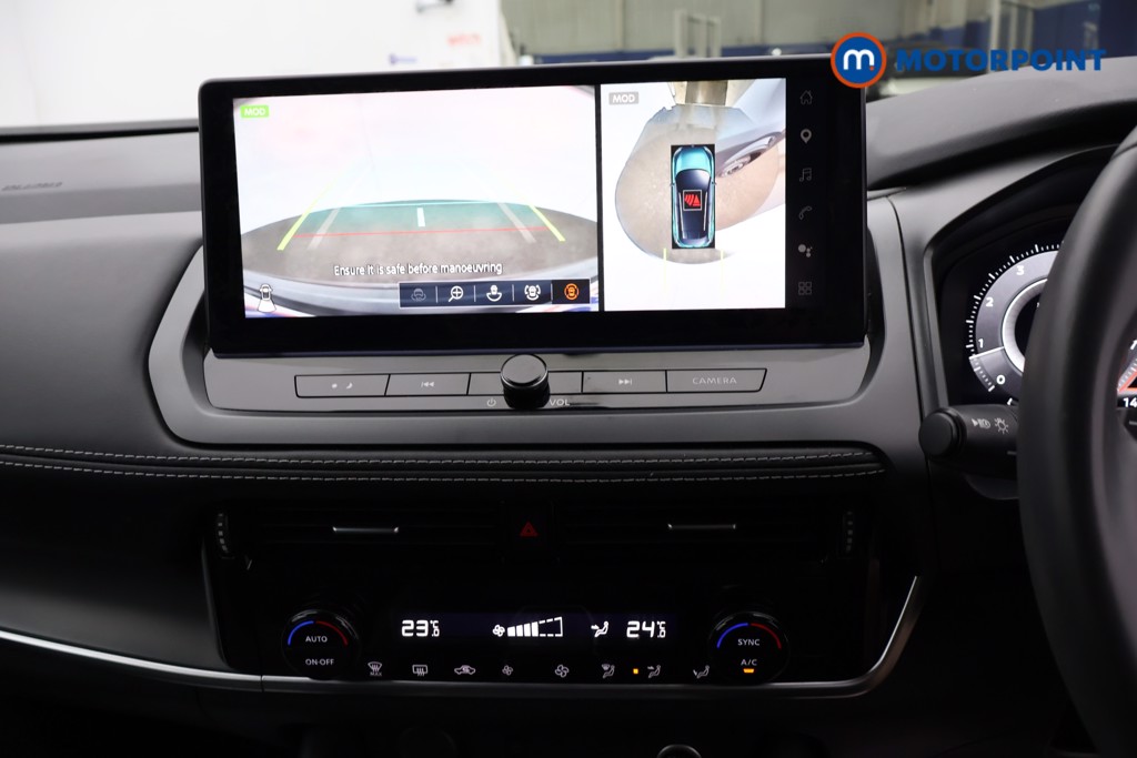 Nissan Qashqai N-Connecta Automatic Petrol SUV - Stock Number (1672846) - 9th supplementary image