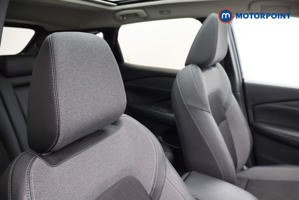 Nissan Qashqai N-Connecta Automatic Petrol SUV - Stock Number (1672846) - 14th supplementary image