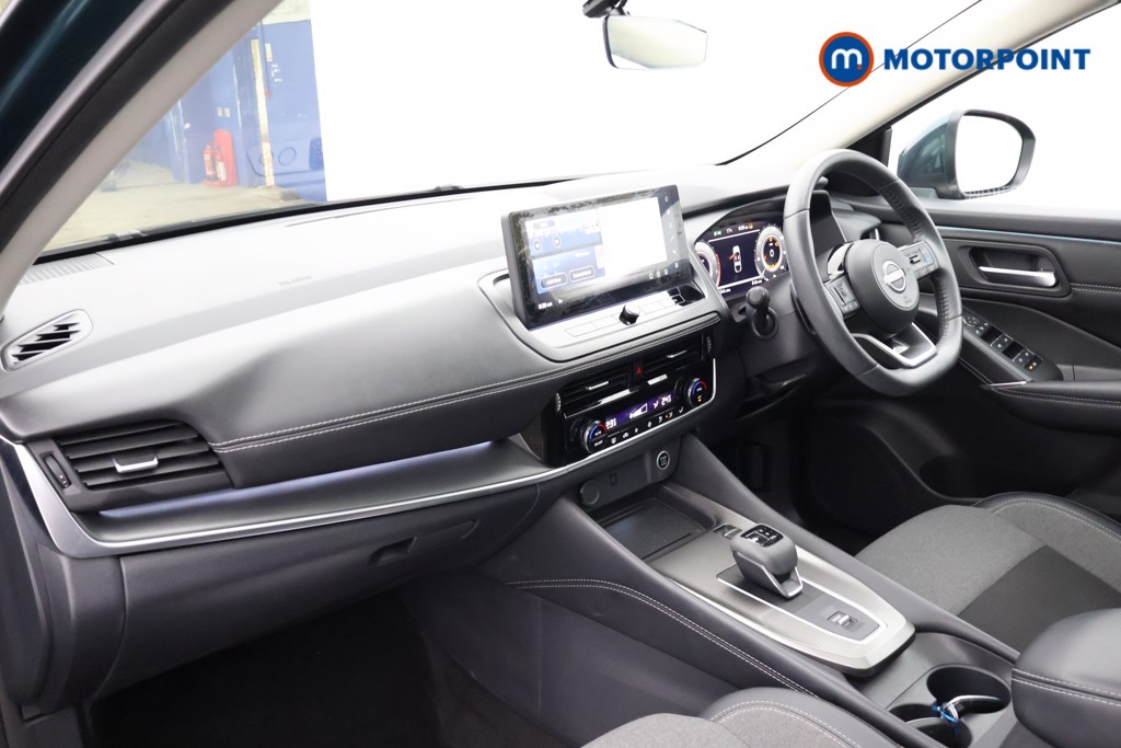 Nissan Qashqai N-Connecta Automatic Petrol SUV - Stock Number (1672846) - 22nd supplementary image