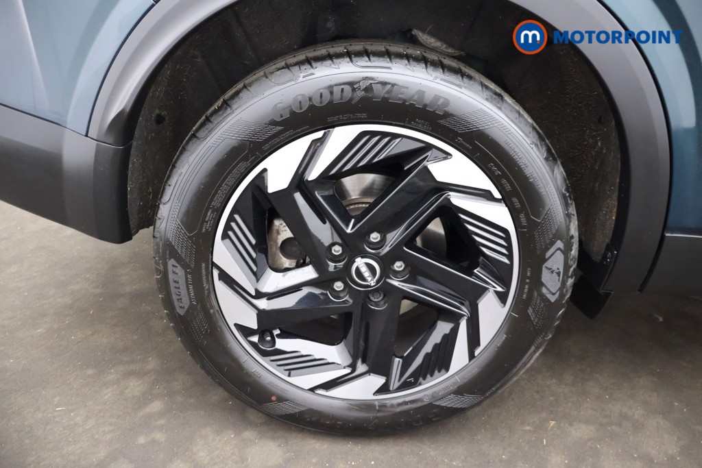 Nissan Qashqai N-Connecta Automatic Petrol SUV - Stock Number (1672846) - 31st supplementary image