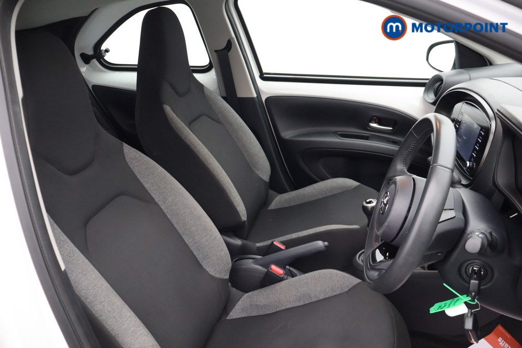 Toyota Aygo X Pure Manual Petrol Hatchback - Stock Number (1672881) - 16th supplementary image