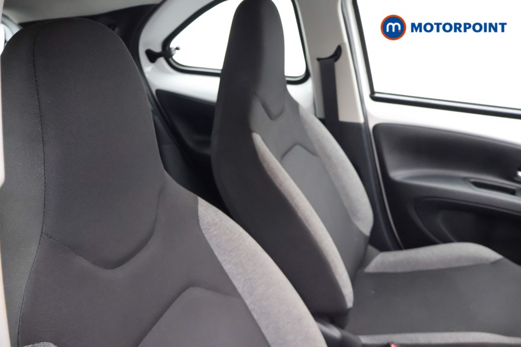Toyota Aygo X Pure Manual Petrol Hatchback - Stock Number (1672881) - 17th supplementary image