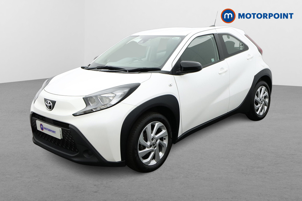 Toyota Aygo X Pure Manual Petrol Hatchback - Stock Number (1672881) - Passenger side front corner