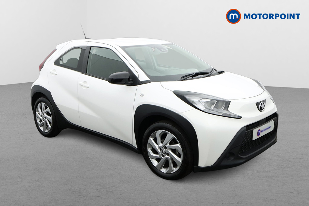 Toyota Aygo X Pure Manual Petrol Hatchback - Stock Number (1672881) - Drivers side front corner