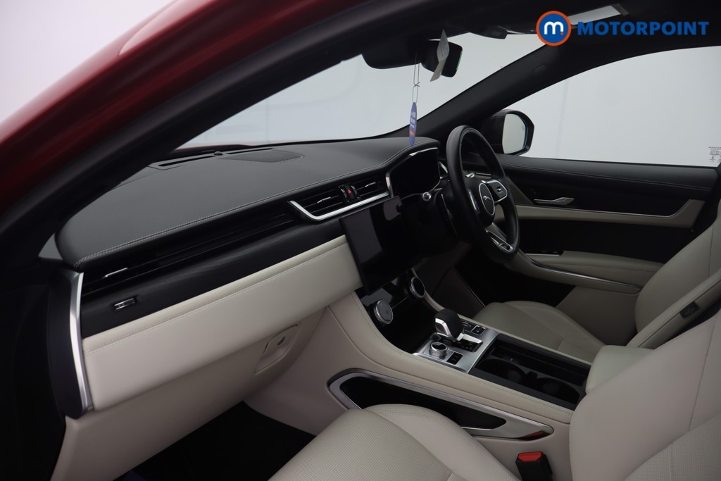 Jaguar F-Pace R-Dynamic Hse Automatic Petrol SUV - Stock Number (1673193) - 43rd supplementary image