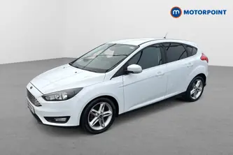 Ford Focus Zetec Manual Petrol Hatchback - Stock Number (1673202) - Passenger side front corner