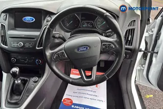 Ford Focus Zetec Manual Petrol Hatchback - Stock Number (1673202) - 1st supplementary image