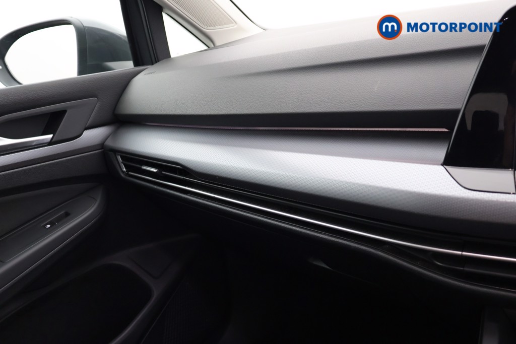 Volkswagen Golf Active Automatic Petrol Hatchback - Stock Number (1673235) - 11th supplementary image