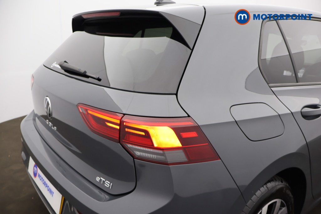 Volkswagen Golf Active Automatic Petrol Hatchback - Stock Number (1673235) - 30th supplementary image