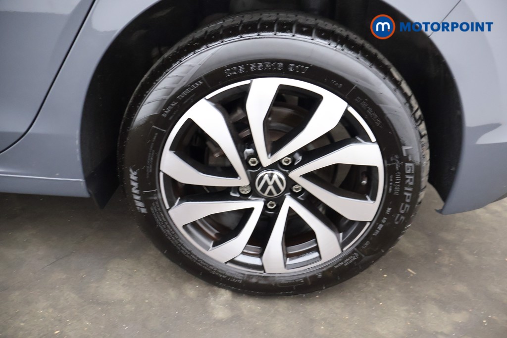 Volkswagen Golf Active Automatic Petrol Hatchback - Stock Number (1673235) - 39th supplementary image