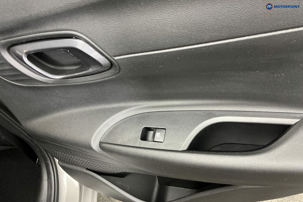 Hyundai I20 Premium Automatic Petrol Hatchback - Stock Number (1673438) - 27th supplementary image