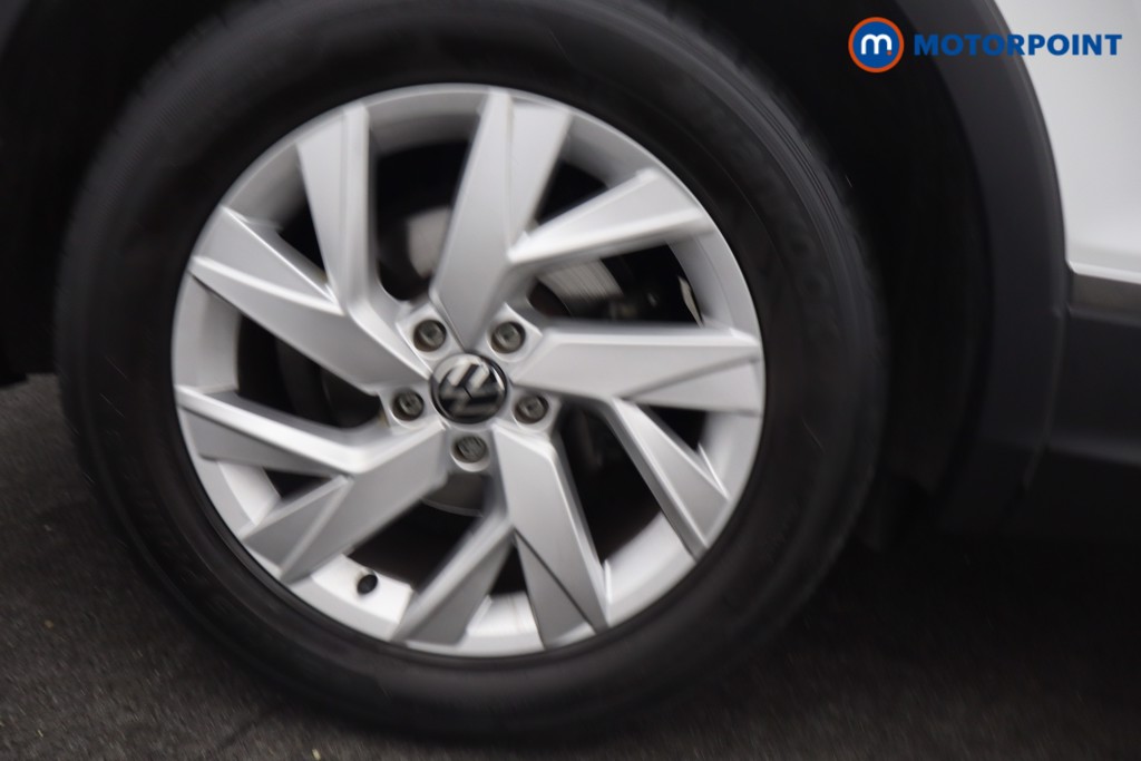 Volkswagen Tiguan Life Manual Diesel SUV - Stock Number (1658353) - 28th supplementary image