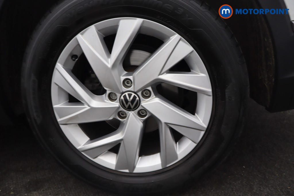 Volkswagen Tiguan Life Manual Diesel SUV - Stock Number (1658353) - 29th supplementary image