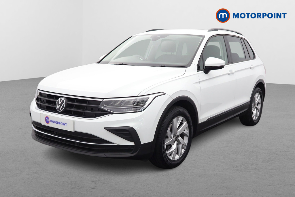 Volkswagen Tiguan Life Manual Diesel SUV - Stock Number (1658353) - Passenger side front corner