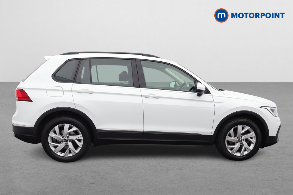 Volkswagen Tiguan Life Manual Diesel SUV - Stock Number (1658353) - Drivers side