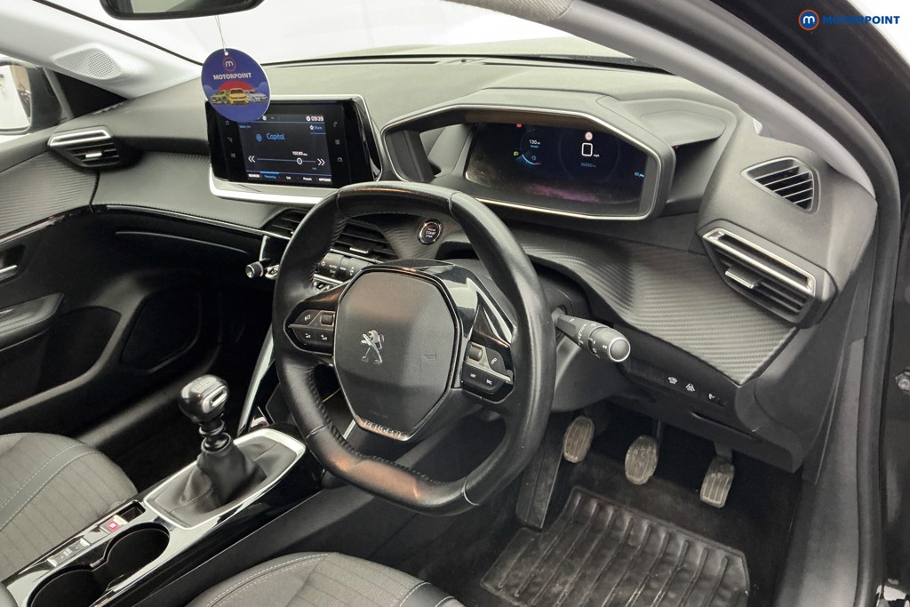 Peugeot 208 Allure Premium Manual Petrol Hatchback - Stock Number (1659913) - 8th supplementary image