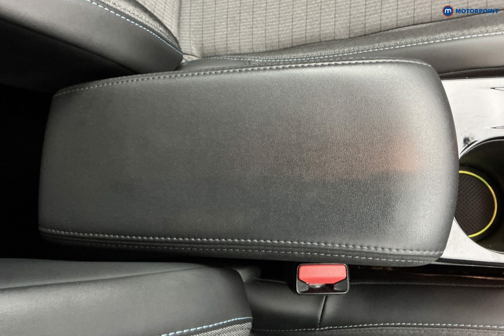Peugeot 208 Allure Premium Manual Petrol Hatchback - Stock Number (1659913) - 13th supplementary image