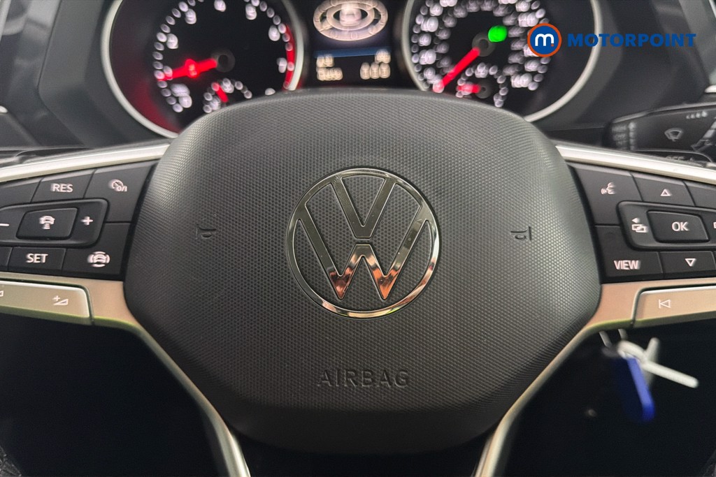 Volkswagen Tiguan Life Automatic Petrol SUV - Stock Number (1660271) - 5th supplementary image