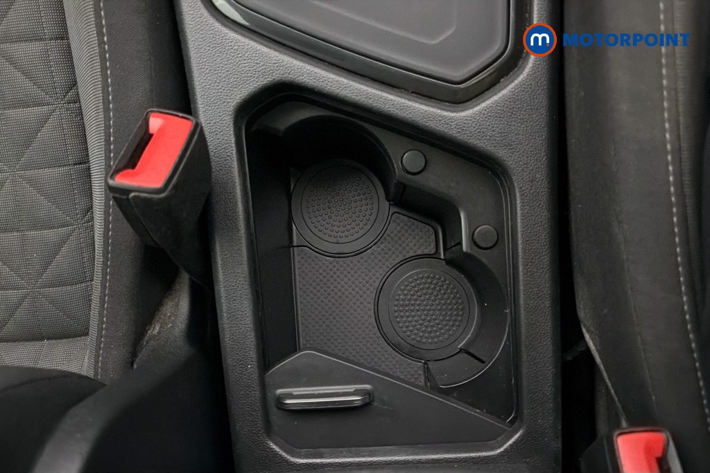 Volkswagen Tiguan Life Automatic Petrol SUV - Stock Number (1660271) - 16th supplementary image