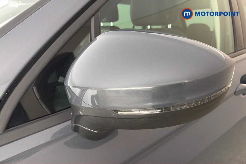 Volkswagen Tiguan Life Automatic Petrol SUV - Stock Number (1660271) - 43rd supplementary image