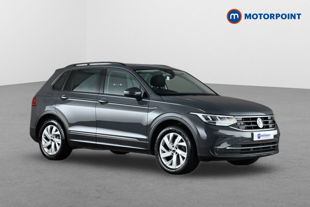 Volkswagen Tiguan Life Automatic Petrol SUV - Stock Number (1660271) - Drivers side front corner