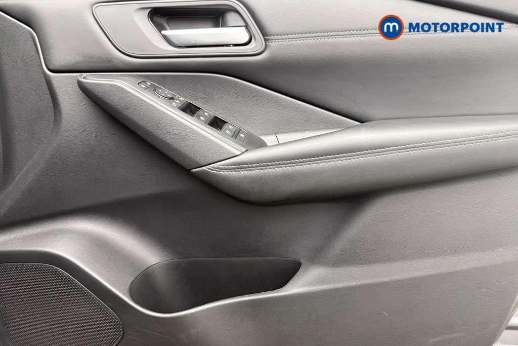 Nissan Qashqai Acenta Premium Manual Petrol SUV - Stock Number (1660463) - 16th supplementary image