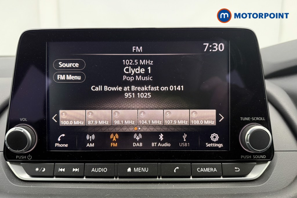 Nissan Qashqai Acenta Premium Manual Petrol SUV - Stock Number (1660463) - 1st supplementary image
