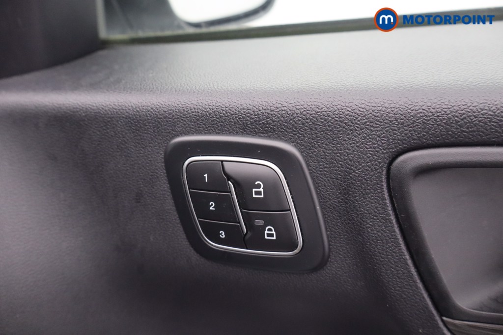 Ford Kuga Active Automatic Petrol-Electric Hybrid SUV - Stock Number (1660476) - 10th supplementary image