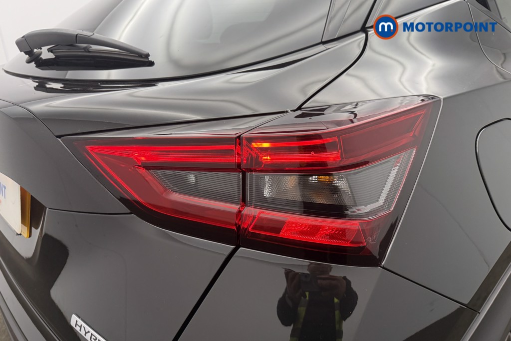 Nissan Juke N-Connecta Automatic Petrol-Electric Hybrid SUV - Stock Number (1660529) - 19th supplementary image