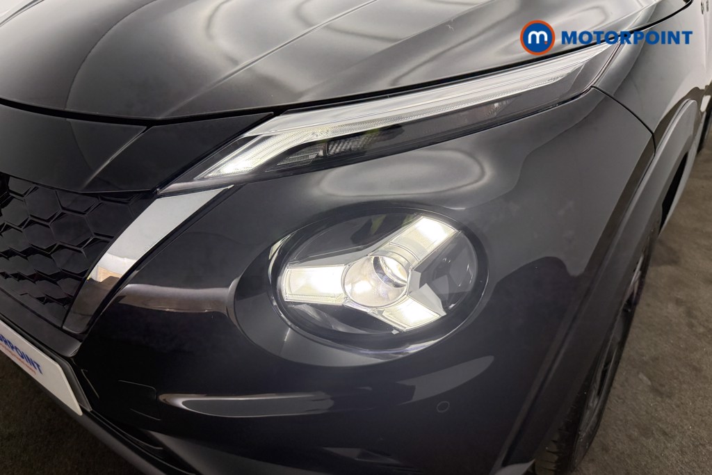 Nissan Juke N-Connecta Automatic Petrol-Electric Hybrid SUV - Stock Number (1660529) - 23rd supplementary image
