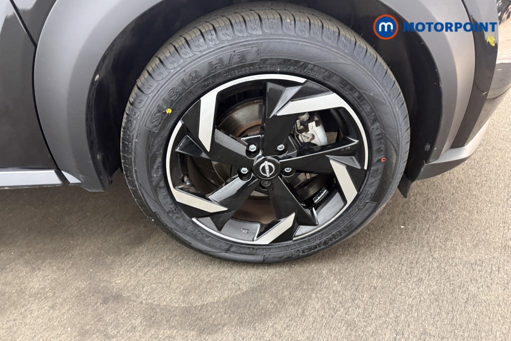 Nissan Juke N-Connecta Automatic Petrol-Electric Hybrid SUV - Stock Number (1660529) - 24th supplementary image