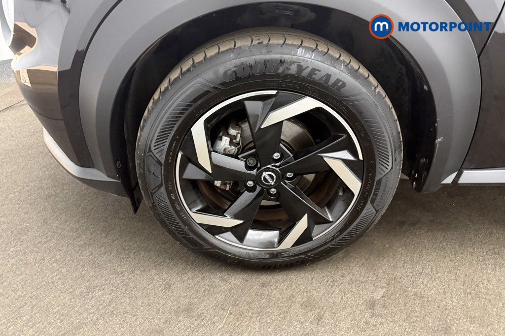 Nissan Juke N-Connecta Automatic Petrol-Electric Hybrid SUV - Stock Number (1660529) - 27th supplementary image