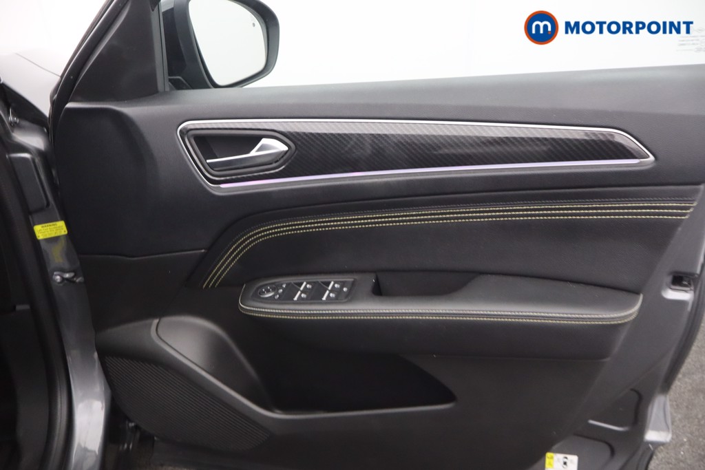 Renault Arkana Engineered Automatic Petrol-Electric Hybrid SUV - Stock Number (1660551) - 9th supplementary image