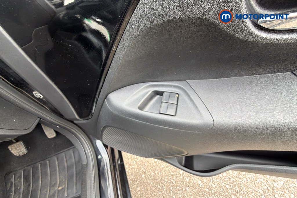 Toyota Aygo X-Play Manual Petrol Hatchback - Stock Number (1661084) - 20th supplementary image