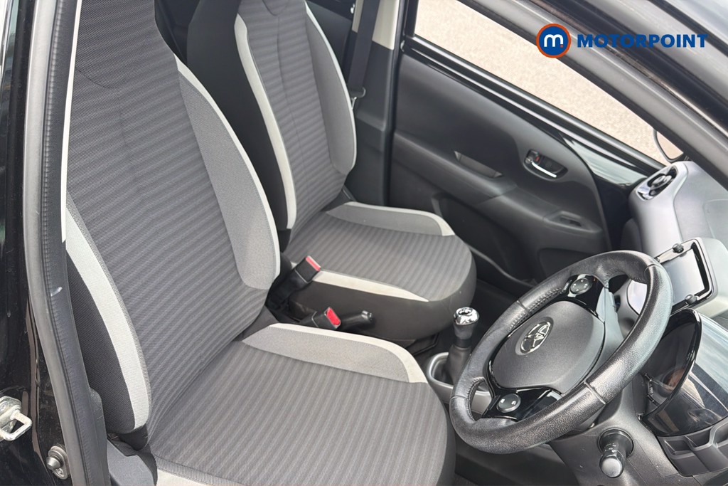 Toyota Aygo X-Play Manual Petrol Hatchback - Stock Number (1661084) - 22nd supplementary image