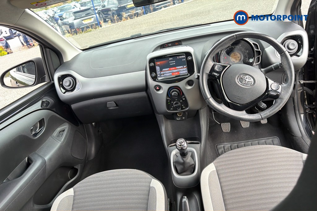 Toyota Aygo X-Play Manual Petrol Hatchback - Stock Number (1661084) - 1st supplementary image