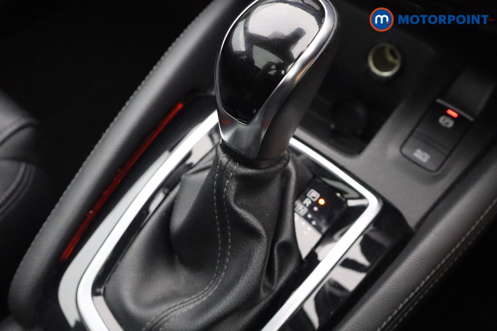 Nissan Qashqai Tekna Automatic Petrol SUV - Stock Number (1661949) - 9th supplementary image