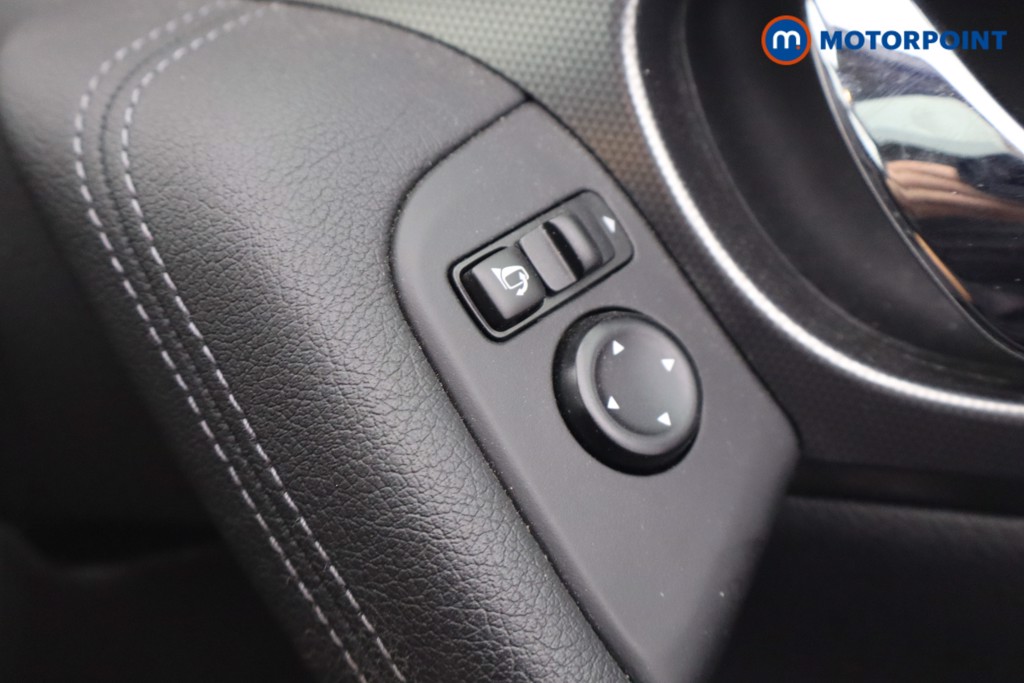 Nissan Qashqai Tekna Automatic Petrol SUV - Stock Number (1661949) - 13th supplementary image