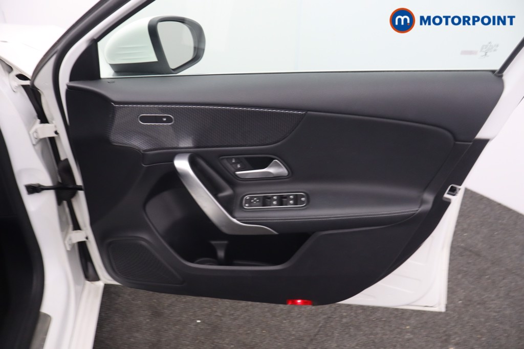 Mercedes-Benz A Class Sport Automatic Petrol Hatchback - Stock Number (1662025) - 7th supplementary image