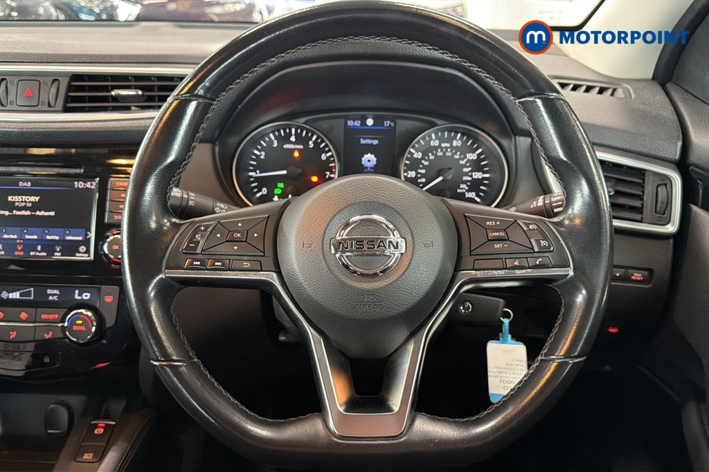 Nissan Qashqai Acenta Premium Manual Petrol SUV - Stock Number (1663312) - 2nd supplementary image