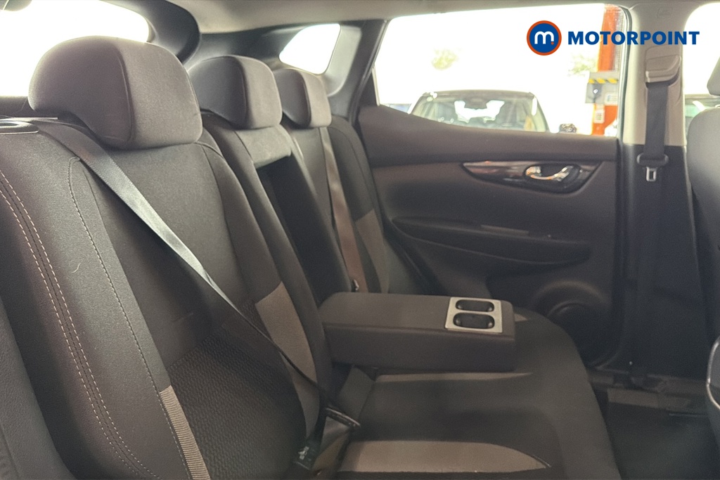 Nissan Qashqai Acenta Premium Manual Petrol SUV - Stock Number (1663312) - 26th supplementary image