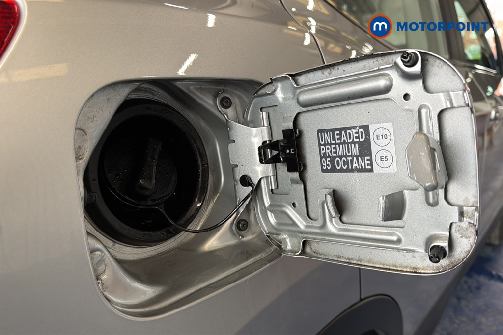 Nissan Qashqai Acenta Premium Manual Petrol SUV - Stock Number (1663312) - 41st supplementary image
