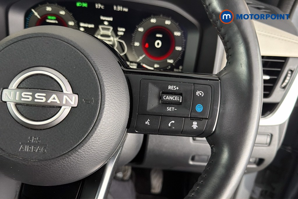 Nissan Qashqai Tekna Automatic Petrol-Electric Hybrid SUV - Stock Number (1664020) - 4th supplementary image