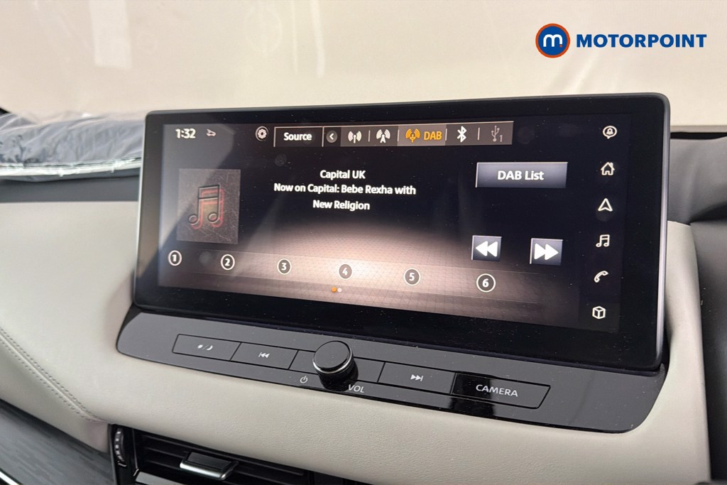 Nissan Qashqai Tekna Automatic Petrol-Electric Hybrid SUV - Stock Number (1664020) - 9th supplementary image