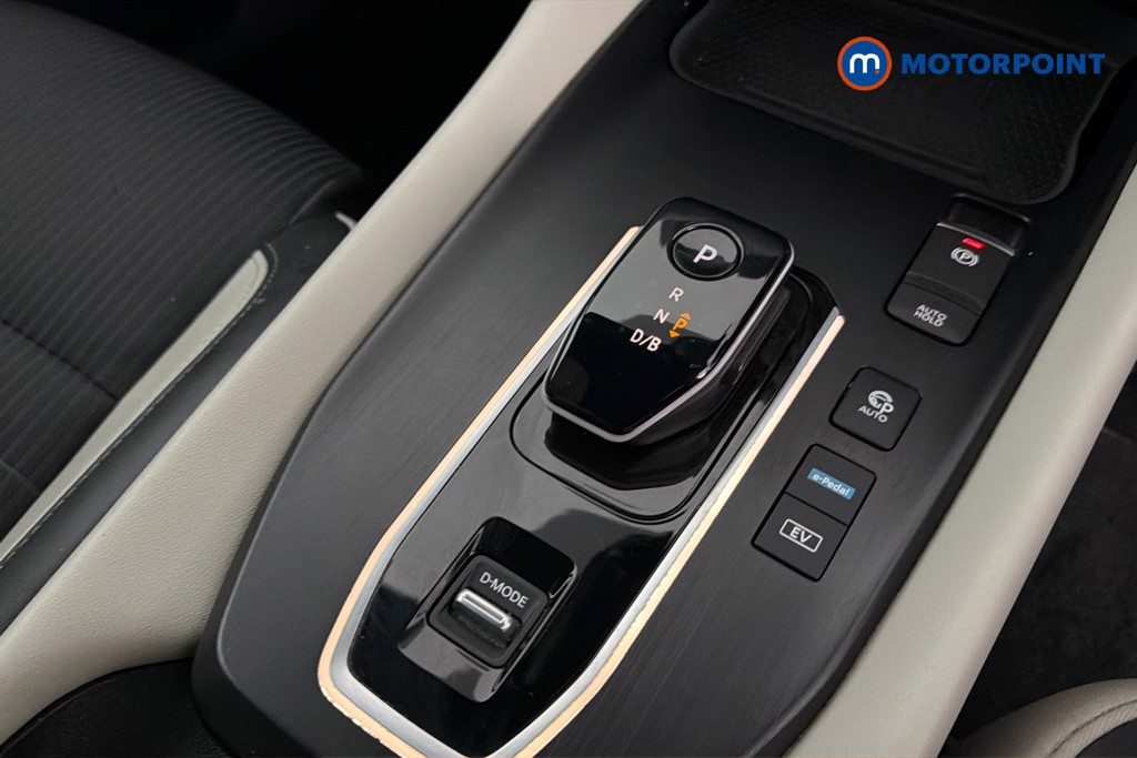 Nissan Qashqai Tekna Automatic Petrol-Electric Hybrid SUV - Stock Number (1664020) - 12th supplementary image
