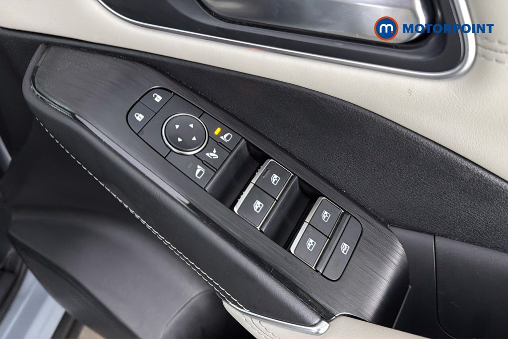 Nissan Qashqai Tekna Automatic Petrol-Electric Hybrid SUV - Stock Number (1664020) - 20th supplementary image