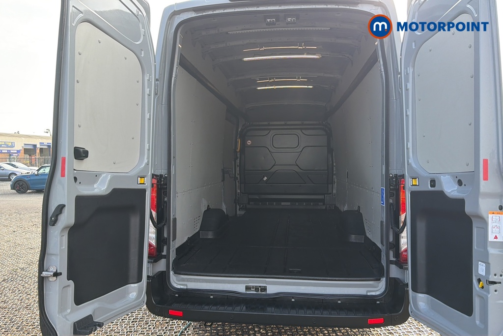 Ford Transit Limited Manual Diesel High Volume-High Roof Van - Stock Number (1664061) - 30th supplementary image
