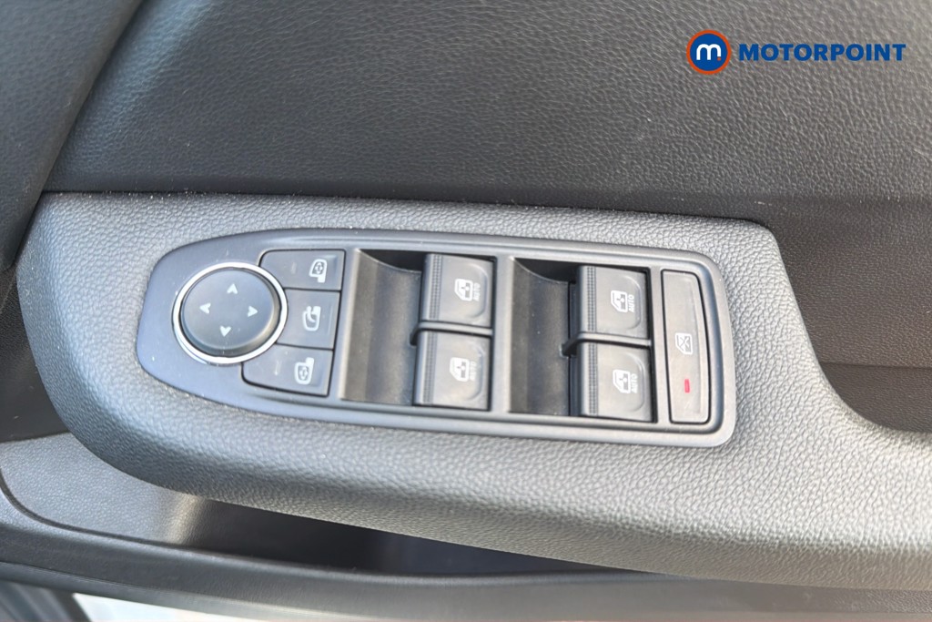 Renault Clio Evolution Manual Petrol Hatchback - Stock Number (1665118) - 3rd supplementary image